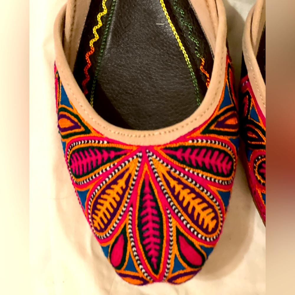 Fuchsia Olivia Flat